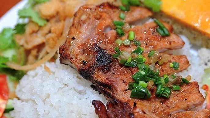 Top 5 địa chỉ quán cơm văn phòng ngon tại Thủ Đức