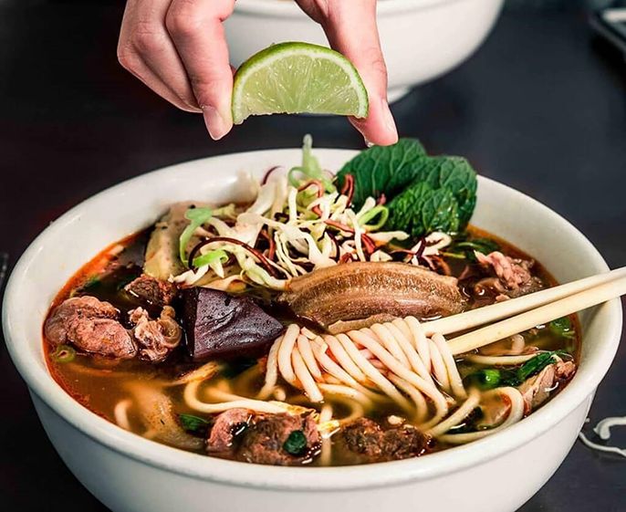 Top 5 địa chỉ quán bún bò ngon Sài Gòn “húp hết cả nước”