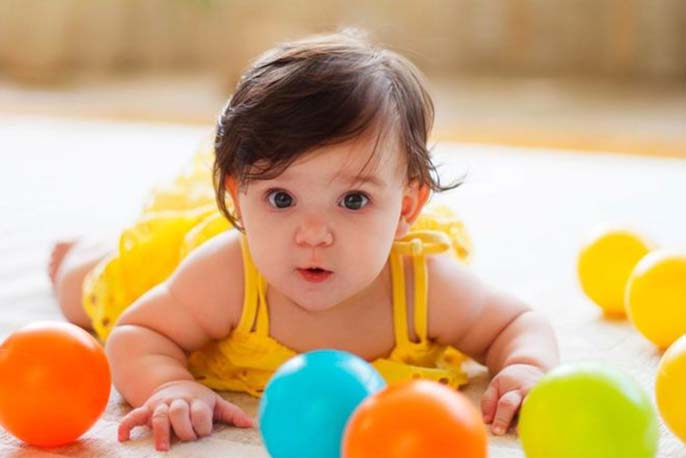 Gợi ý top 10 đồ chơi thông minh cho bé trai và gái 1-2 tuổi nên mua nhất