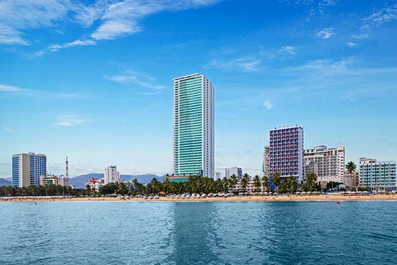 Tiết lộ top 10 khách sạn Nha Trang đẹp mê ly