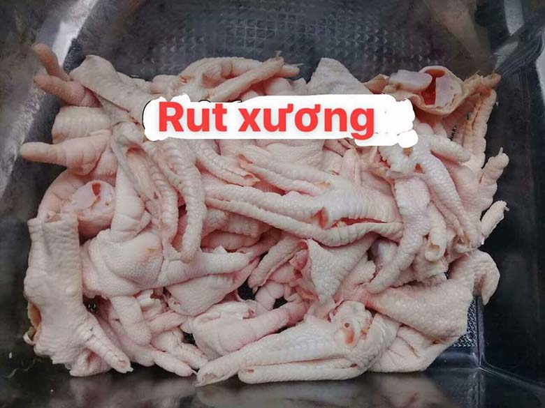 Mua chân gà rút xương ở đâu TPHCM?