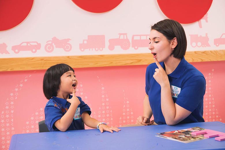 Trung tâm học tiếng Anh Apollo English: Nuôi dưỡng tình yêu học tập cho bé