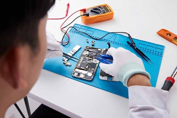 Top 5 tiệm sửa điện thoại Quận 3 cho những khách hàng cần thiết