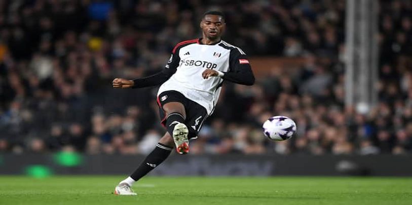 Tosin Adarabioyo - Tiểu sử, sự nghiệp và thành công trên sân cỏ 