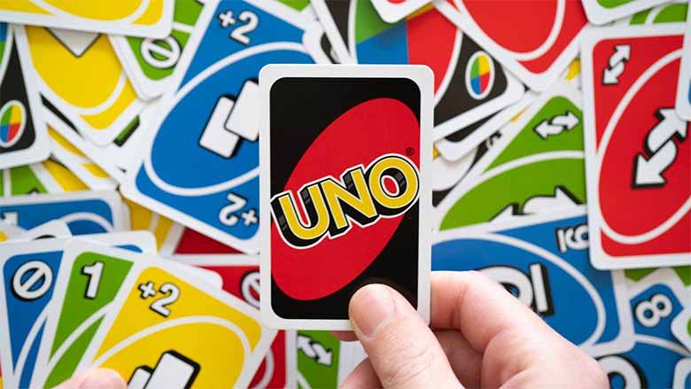 Bài Uno là gì? Tìm hiểu về trò chơi nổi tiếng toàn cầu này!
