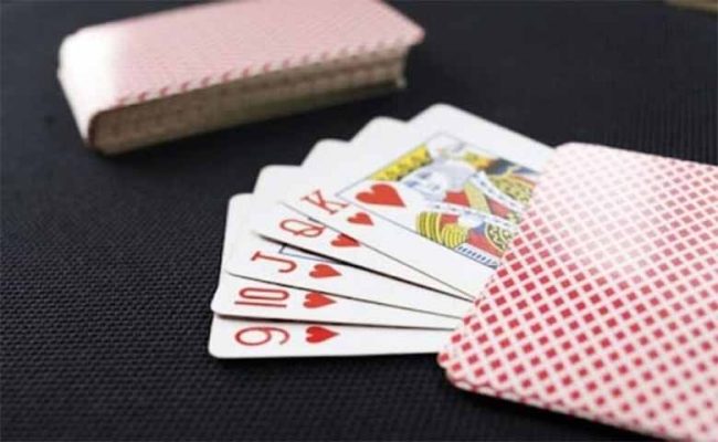 Tìm hiểu bài tú lơ khơ là gì? Luật chơi tú lơ khơ từ A-Z dễ hiểu