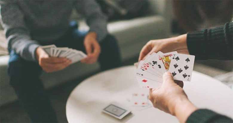Bí quyết chơi bài Tiến Lên hay, đánh đâu thắng đó