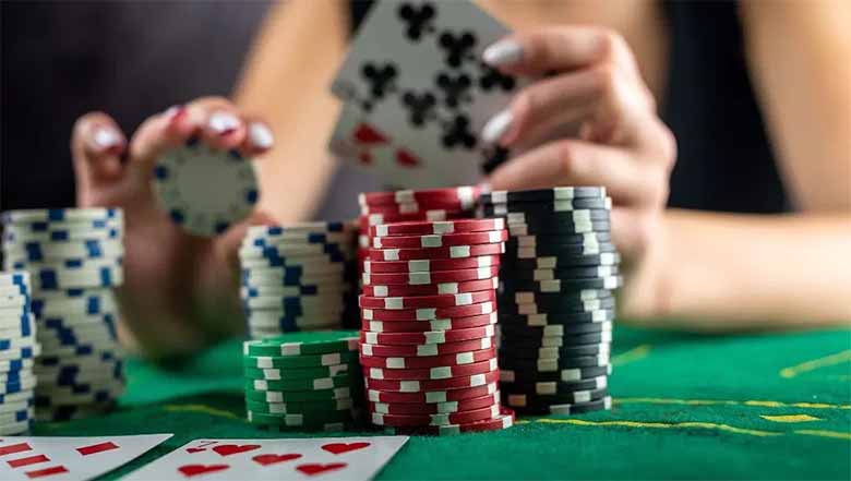 Poker là gì? Tìm hiểu luật chơi và cách thắng dễ dàng