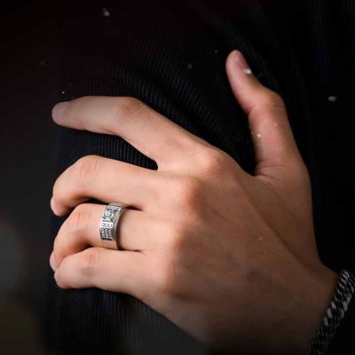 Ý nghĩa phong thủy của nhẫn nam mà quý ông đeo nhẫn nên biết